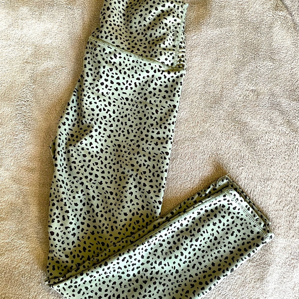 CottonOn Leggings